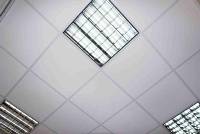 Instalaci&oacute;n tubos led para oficina